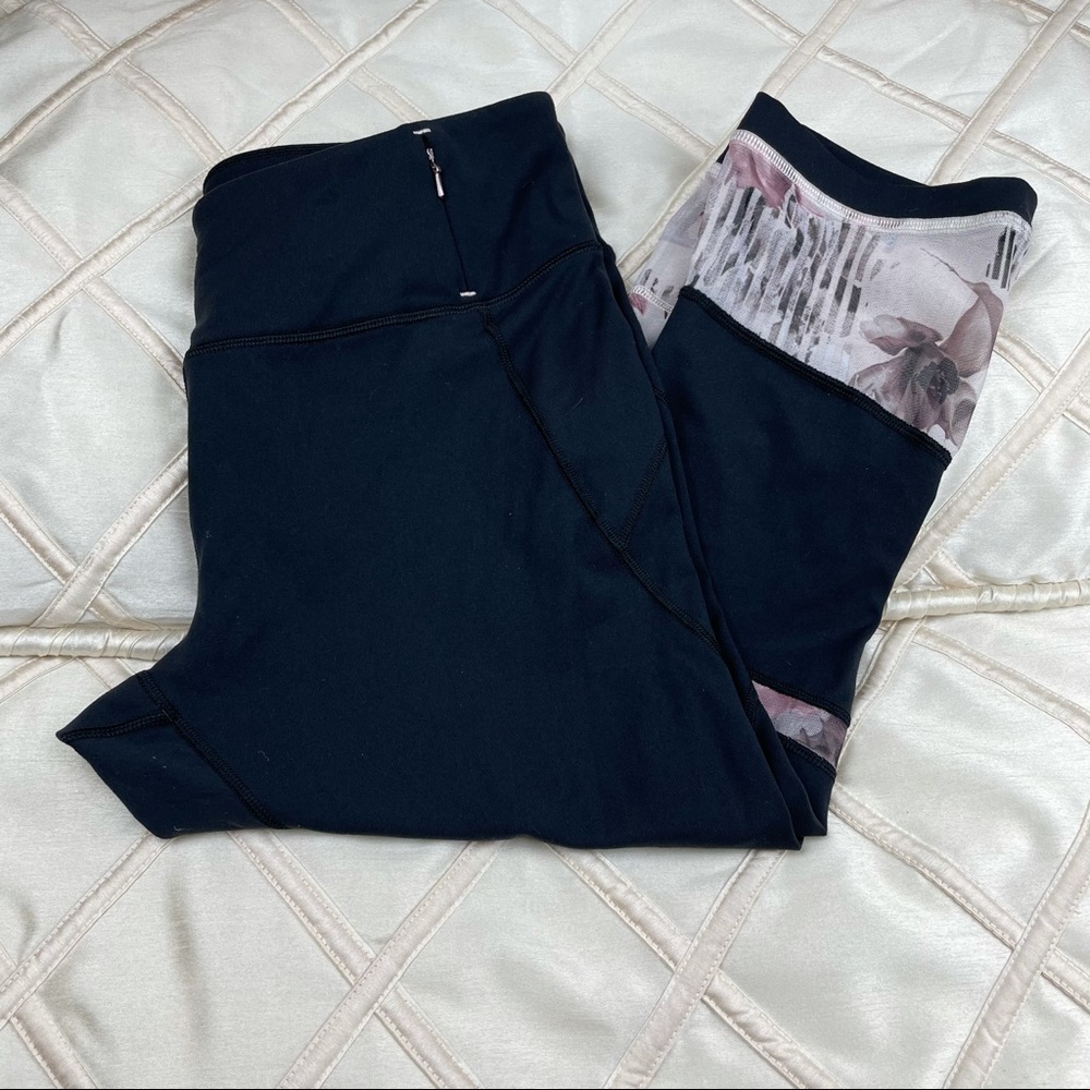 Calia Essential Filament Floral Capri Legging L